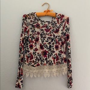 Lace hem long sleeve sweater top